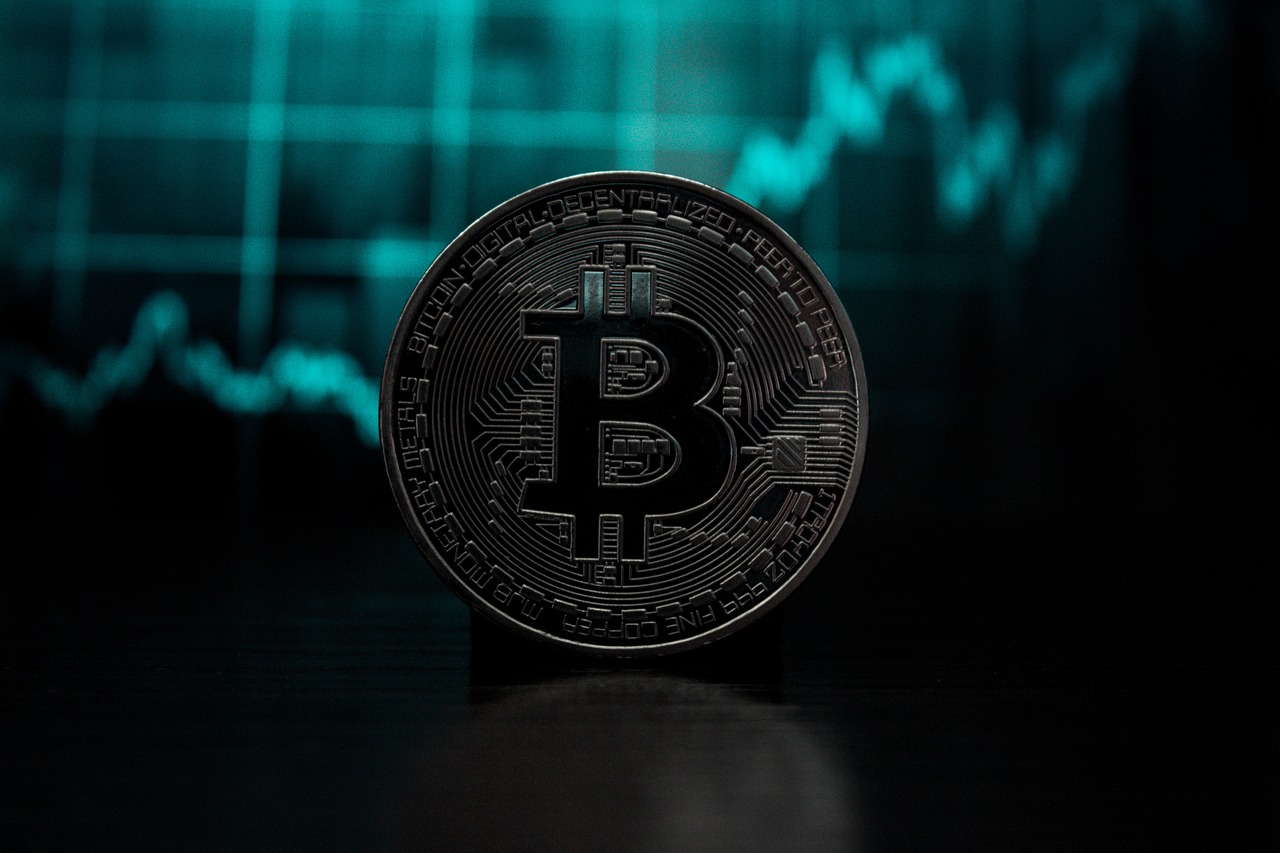 普京宣布俄乌战争复活节停火30小时！比特币涨破8.5万美元